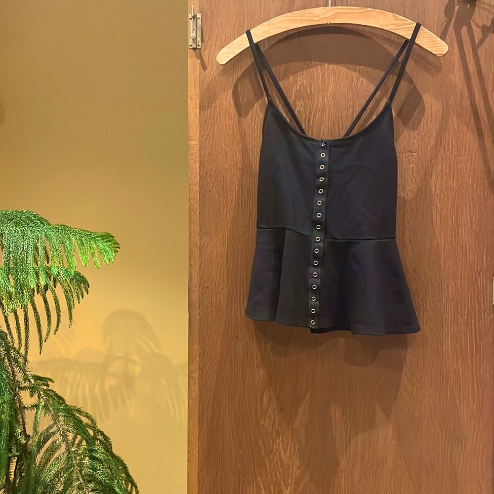 Little black button tank 🦋
